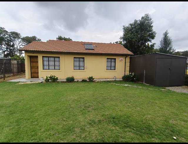 3 BEDROOM PROPERTY TO RENT IN POLLAK PARK